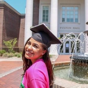 Meet your Posher, Allison